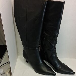 Madden NYC Women's BlackKitten Heel Pointed-Toe Mid-Heel Knee Boots